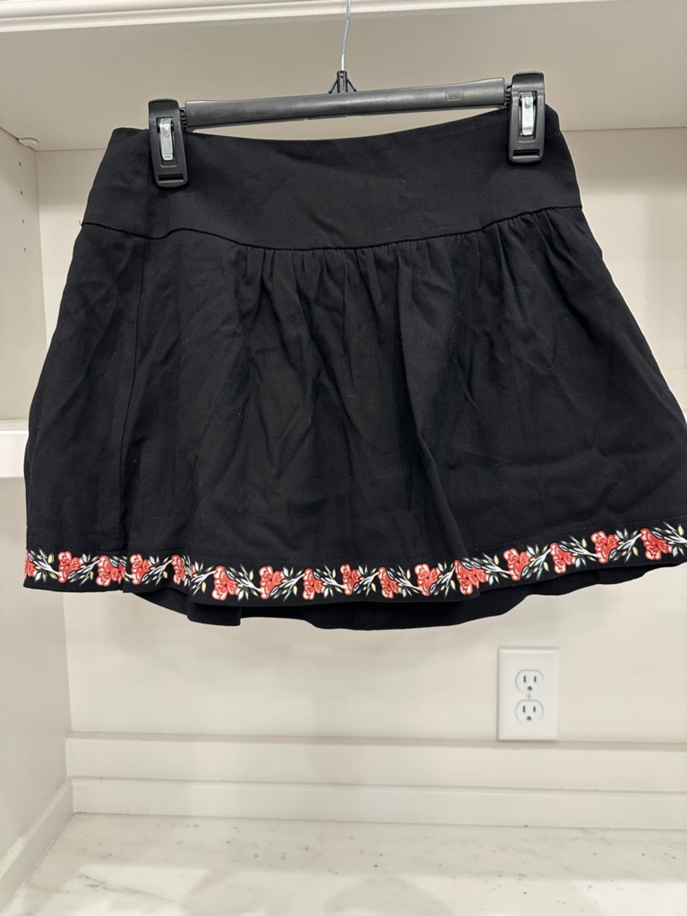 Pink Lily small skort set. Like new - Picture 3 of 4